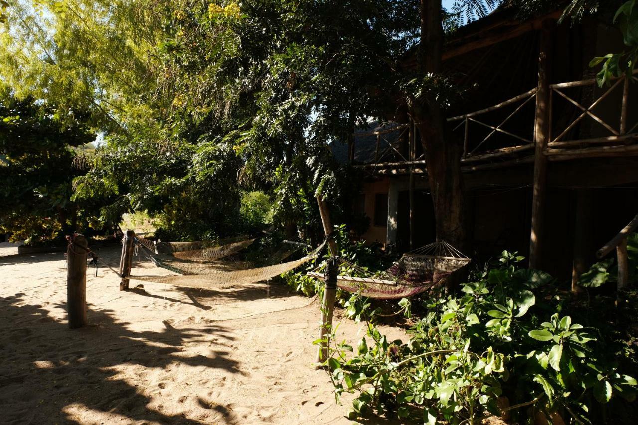 Mufasa Eco Lodge Monkey Bay Екстериор снимка
